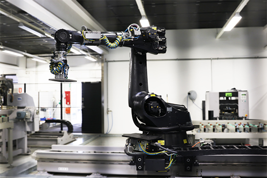 Robot web Switchboard production line robot that automates the proces