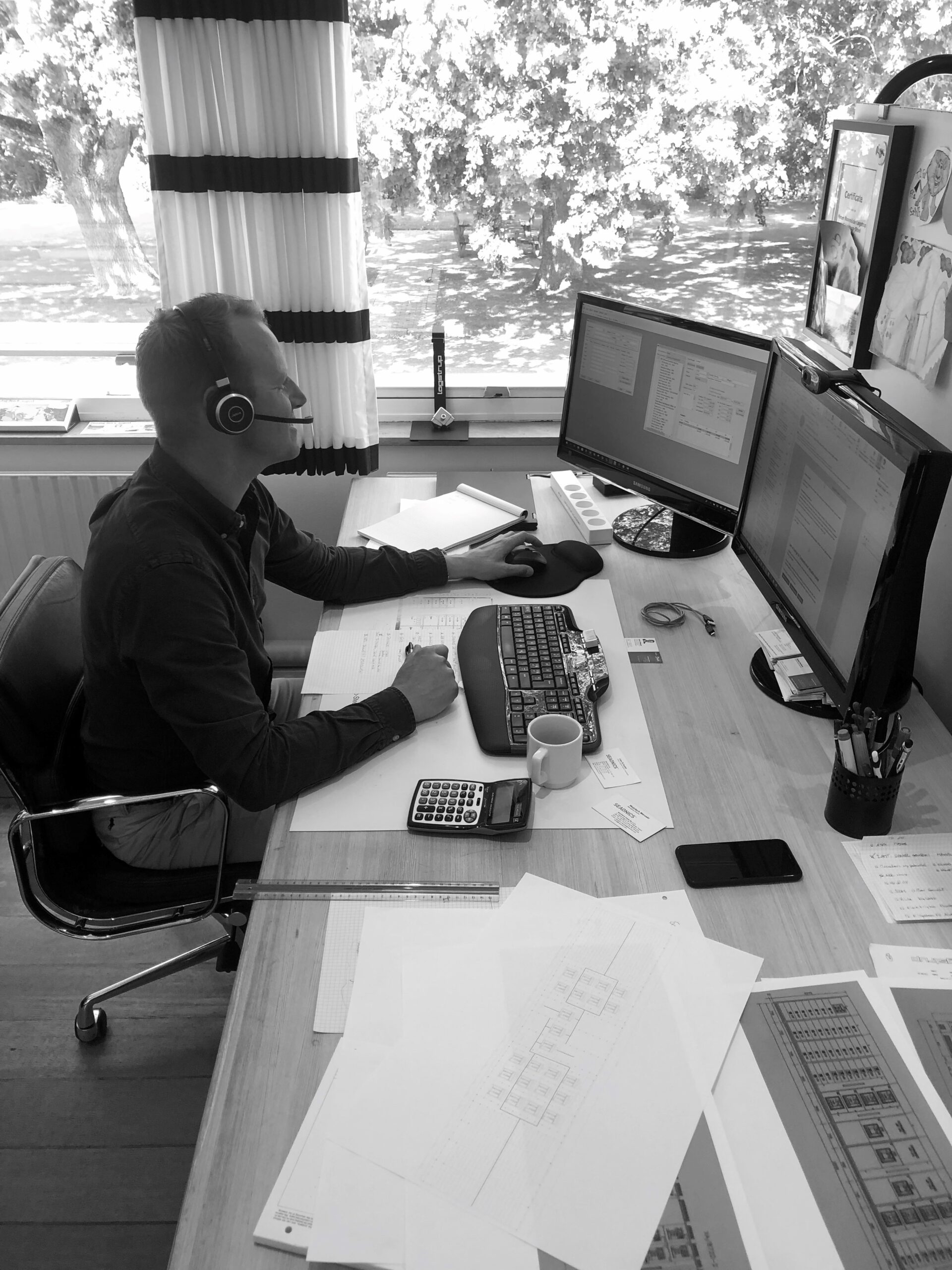 Morten på kontor Logstrup Employee at Logstrup office in Denmark. We are a high quality supplier and manufacturer of low voltage electrical switchboard panels