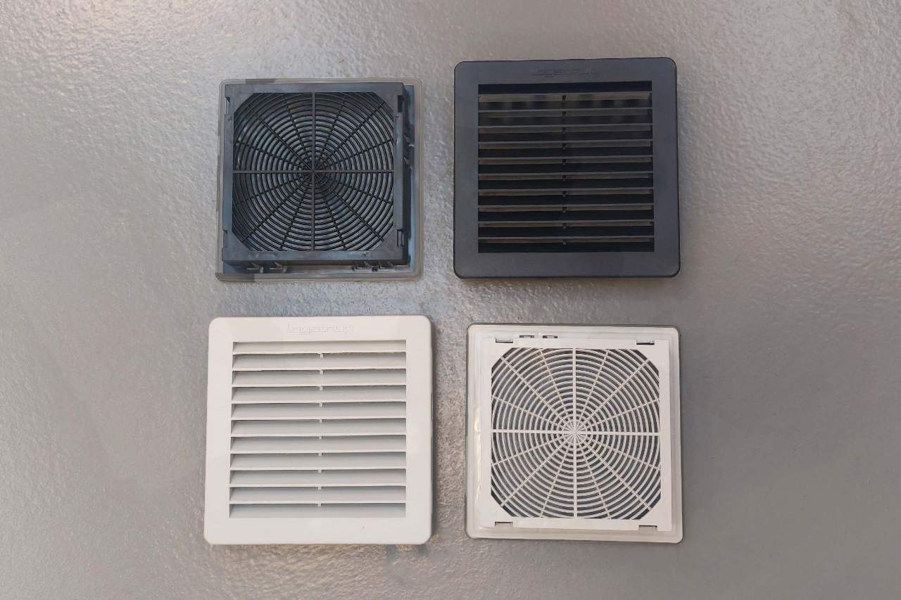 Tableaux de distribution électrique Logstrup avec un cadre de base de haute qualité doté d'un anneau de levage