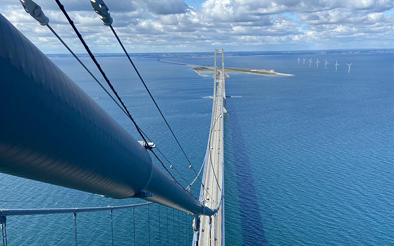 the great belt link bridge uses Logstrup switchboards